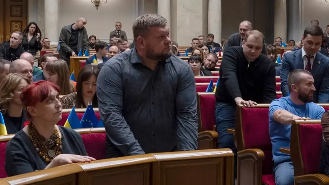 Ukraine điều tra đường dây mua bán phiếu bầu tại Quốc hội